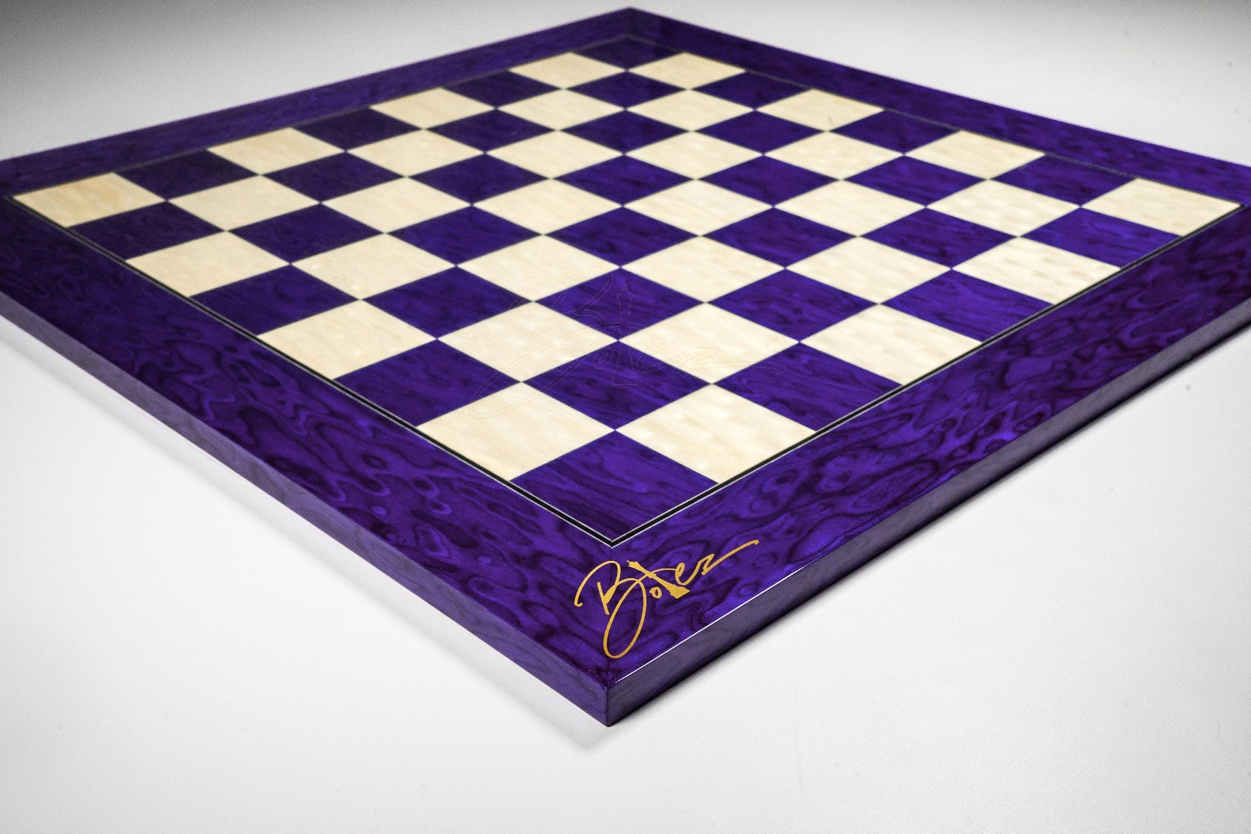 High Gloss Spanish Veneered Chess Board (Purple Ash Burl + Erable)